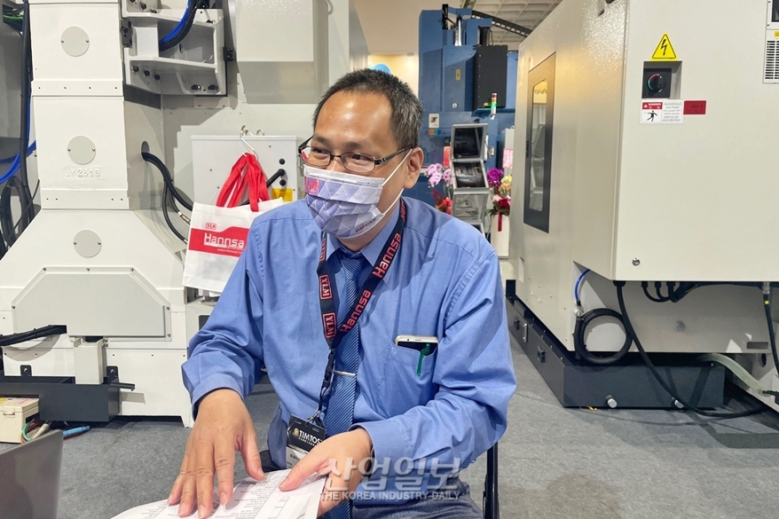 [TIMTOS2023] 잉한테크놀로지(Hannsa), YL850-B·YL-1000-B 머시닝센터·YTL8320G 선반 출품