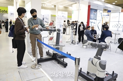 [스마트팩토리·오토메이션월드] 산업별 맞춤형 국산 협동로봇, 해외 진출 확대 노력