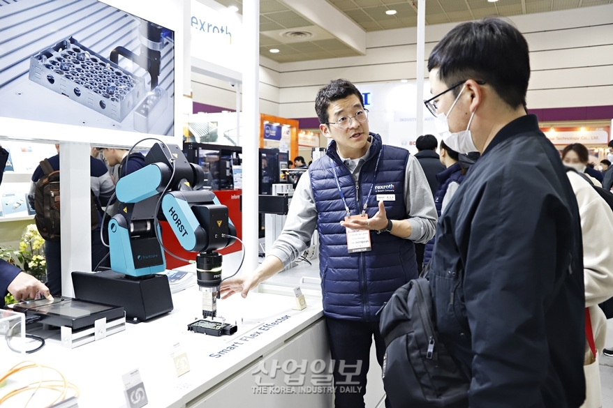 [스마트팩토리·오토메이션월드] 사람 손목처럼 섬세한 모션 가능한 이펙터