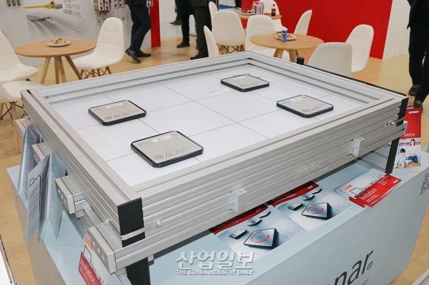 [스마트팩토리·오토메이션월드] 이송 시 분진 발생, 자기 부상으로 해결