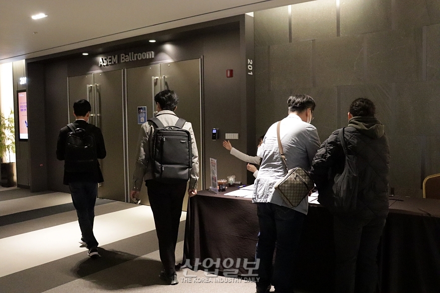 [스마트팩토리·오토메이션월드] '디지털전환 최신 기술 살펴볼까'… 참관객 발길