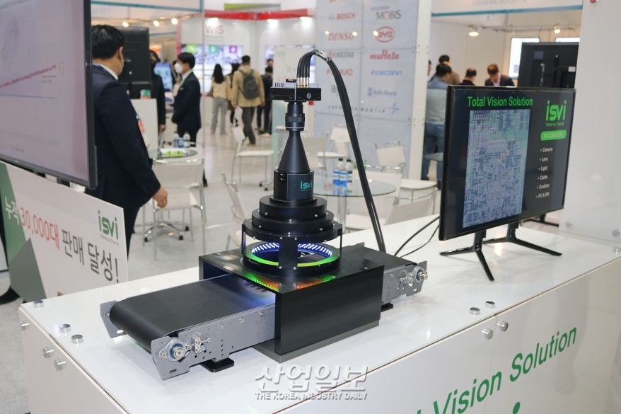 [스마트팩토리·오토메이션월드] 산업용 카메라, 인공지능 등으로 불량 판별