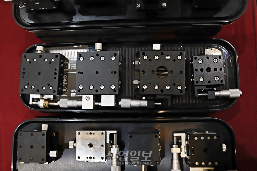 [스마트팩토리·오토메이션월드] 스테이지, 장비 속 정확한 위치 제어 필수 부품