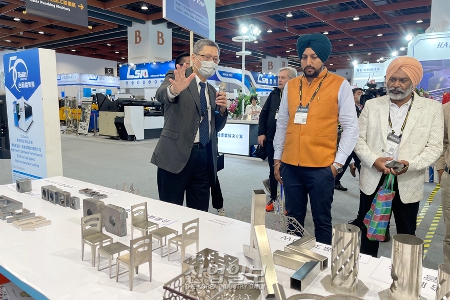 [TIMTOS 2023] Tailift, 레이저 커팅기 등 다양한 솔루션 제시