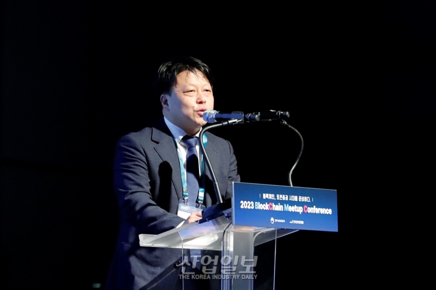 블록체인 기술의 확산과 실효 거두려면