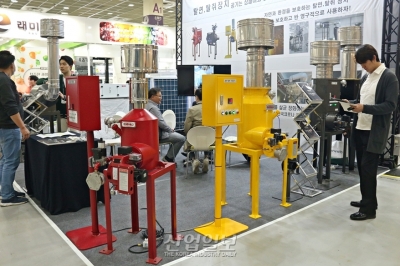 로스팅 연기 및 냄새 제거하는 탈연탈취장치… ‘버너’의 틈새 시장