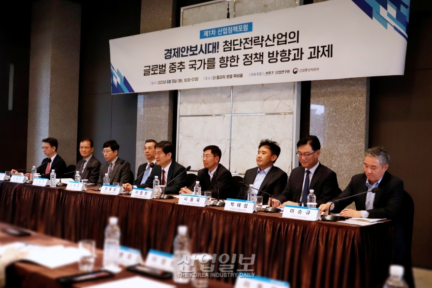 앞으로 5년, 글로벌 배터리 시장에서 韓 주도권 잡는 골든타임