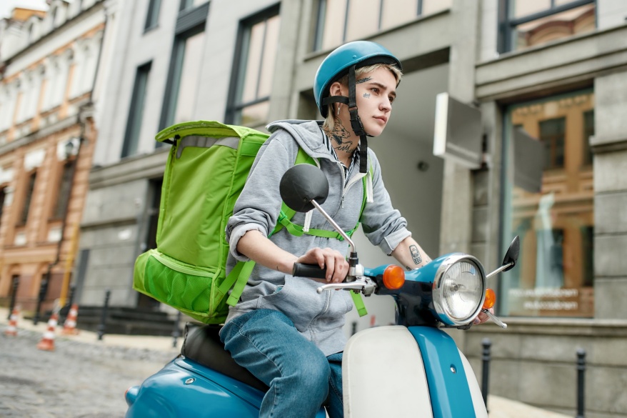산업부, 전기이륜차 단점 지워줄 배터리 교환사용 실증 추진