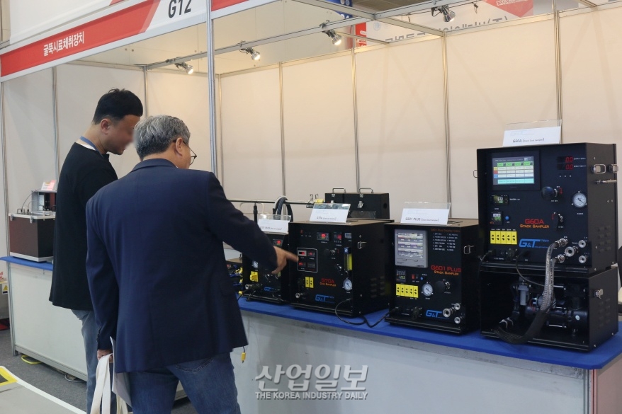 [포토뉴스]유해 물질로부터 지켜줄 ‘가스 분석기’ 주목