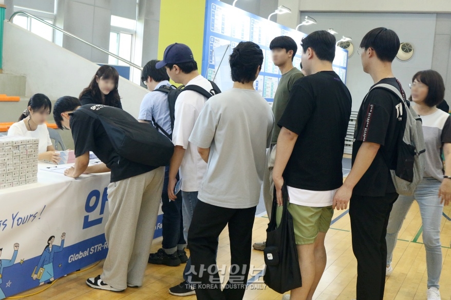 뿌리기업 채용박람회 개최, “미래 인재들 기대”