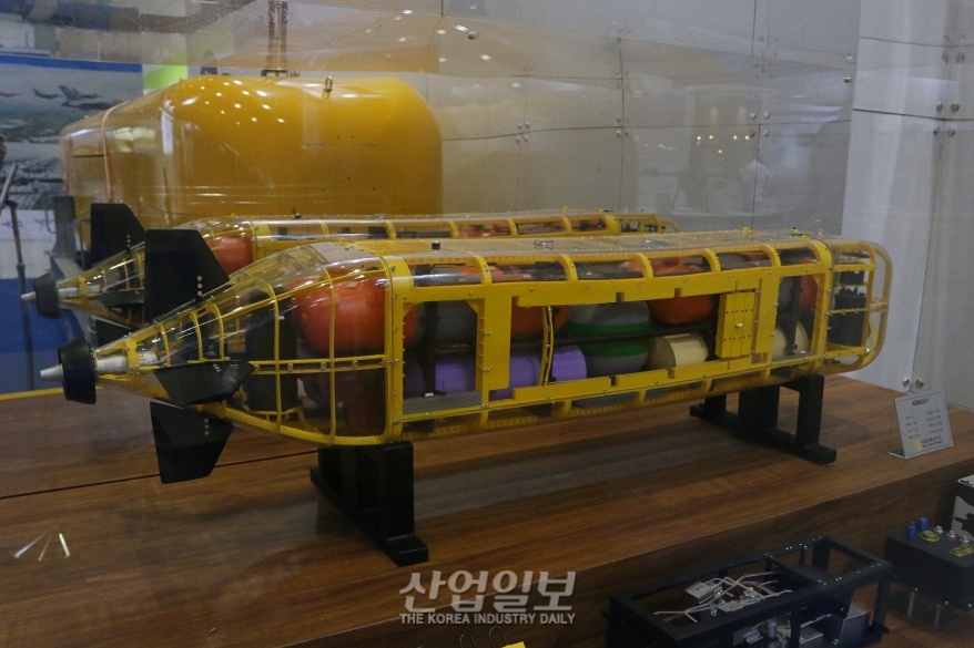 해군이 활용하는 ‘자율무인잠수정’