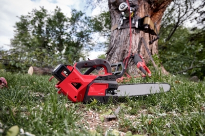 밀워키, 목공 전기설비 작업에 용이한 탑핸들체인톱 신제품 출시