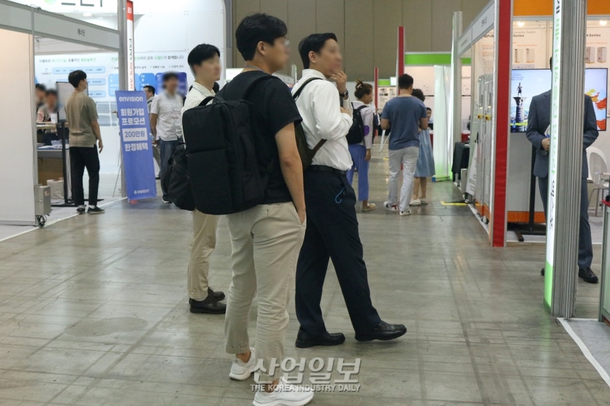 ‘세계 태양에너지 엑스포’ 개최, “태양광 시장 떠오르고 있어”