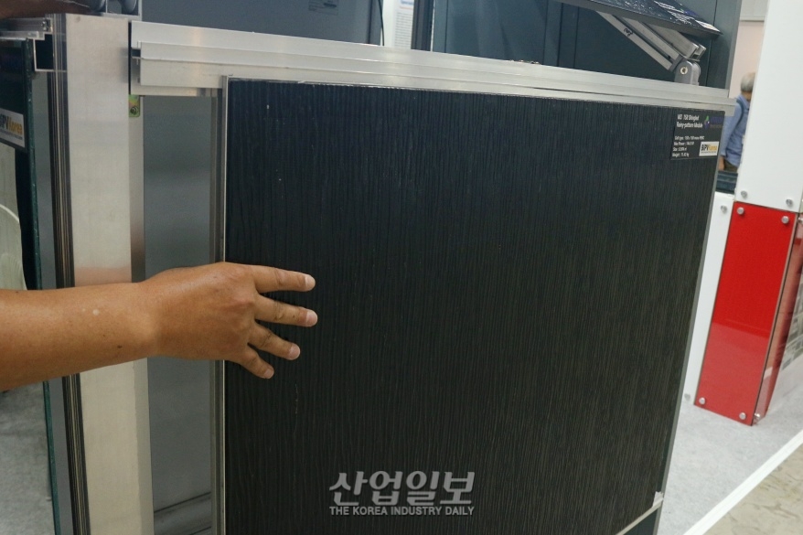 심미성 높인 벽체 일체형 태양광 등장