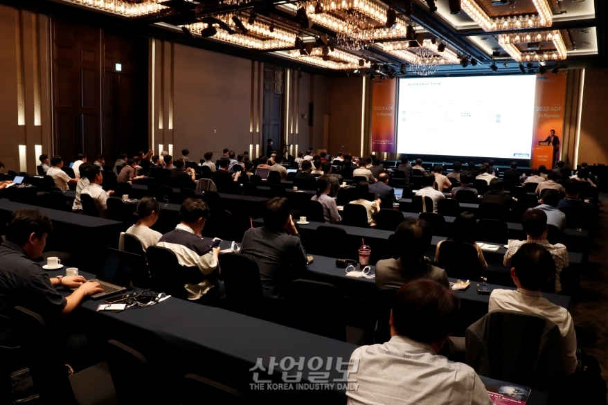 “ESG에 중점 두는 기업…시장 경쟁의 우위 점한다”