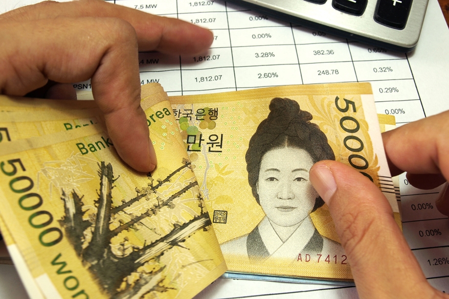 최저임금안 시간급 9천860원…기업 및 경제단체 유감