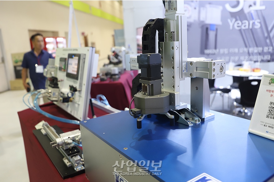 자동화 공정에 실린더 많이 쓰여