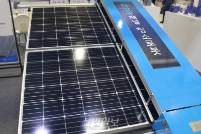 [포토뉴스] 태양광 청소는 나에게 맡겨줘