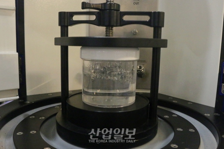 [포토뉴스] 진동에너지 활용한 믹싱 기술 ‘눈길’