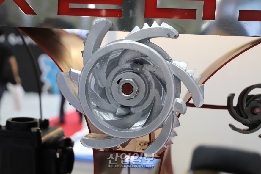 [코리아빌드] 꽉 막힌 오수관, 특수형 임펠러로 해결