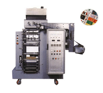 Multi-row type square packaging machine JS-4000 제품 이미지